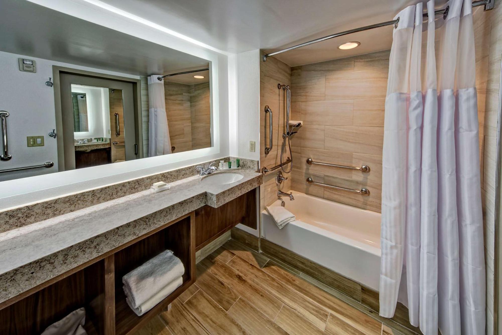 ฮิลตัน น็อกซ์วิลล์ แอร์พอร์ต Hotel อัลคอ ภายนอก รูปภาพ